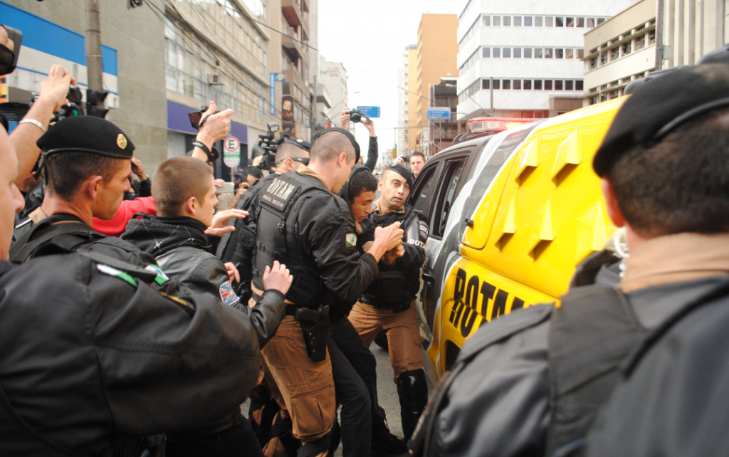 BLACKBLOC2 Prisão