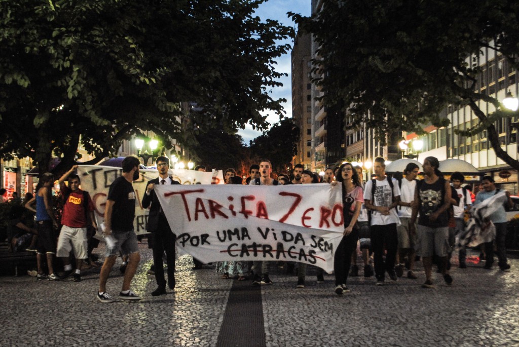 Ato contra o aumento da tarifa