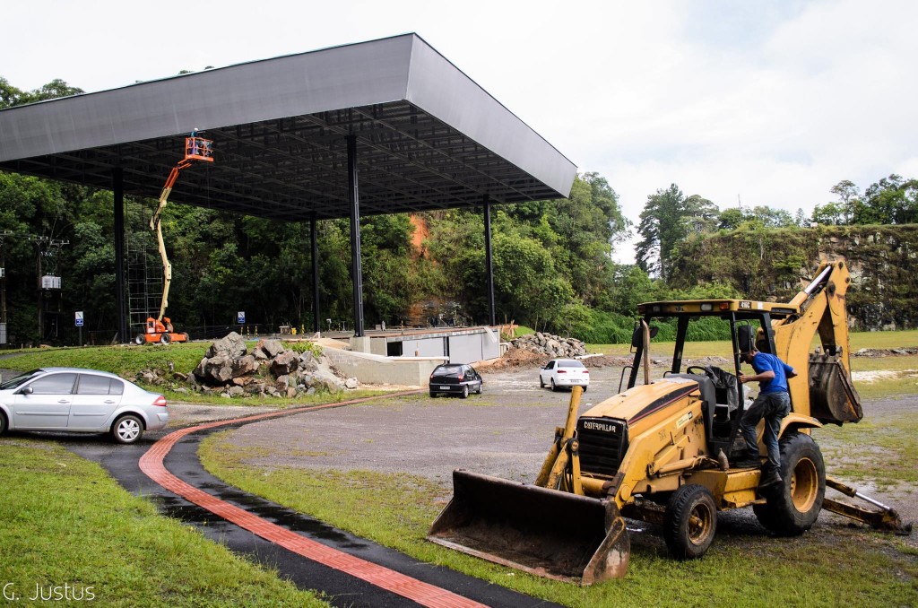 Obras na Pedreira Paulo Leminski
