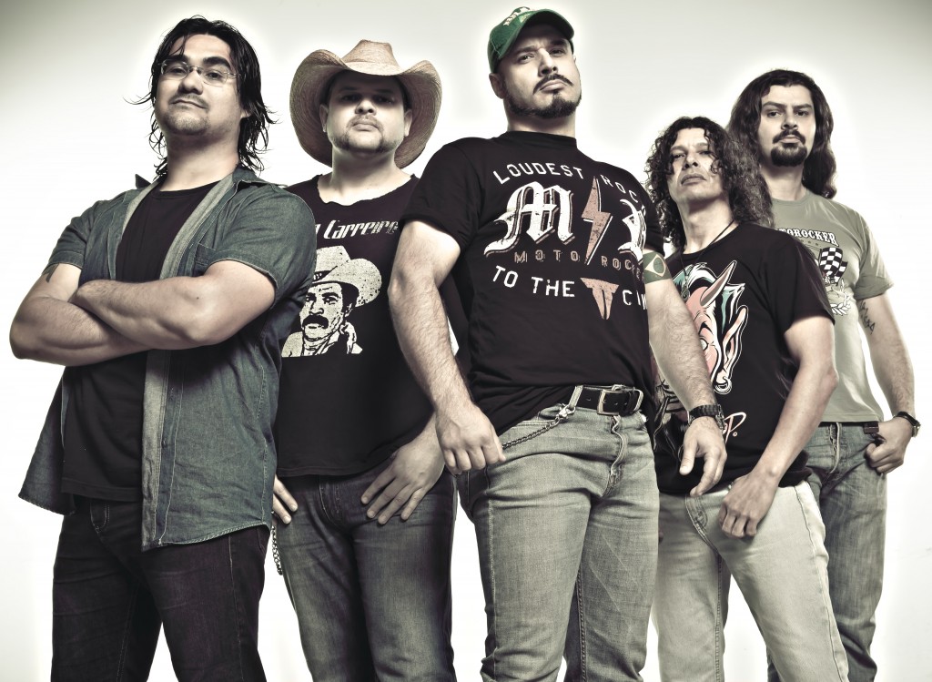 O Motorocker é composto por Marcelus dos Santos, Luciano Pico, Thomas Jefferson, Sílvio Krüger e Juan Neto. Foto: Marco Mancinni