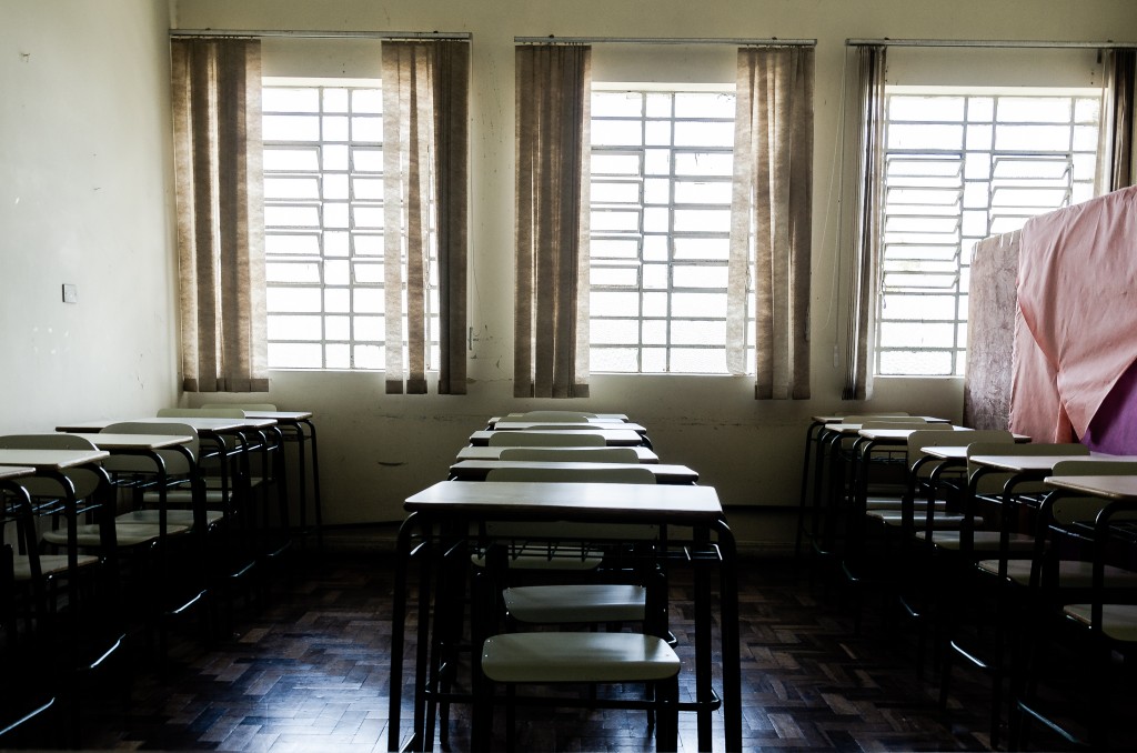 Sala de aula da Penitenciária Feminina do Paraná. O estado já foi o primeiro em número de presos e presas estudando. Hoje em dia, situação é bem diferente / Foto: Rafael Andrade