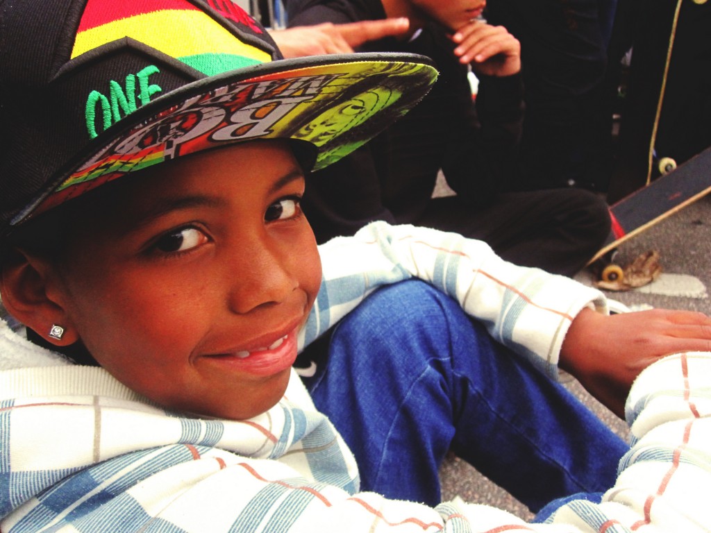 Bruno começou no skate há 1 ano e meio e sente falta de uma pista na Vila Verde, onde mora. Foto: Débora Avadore