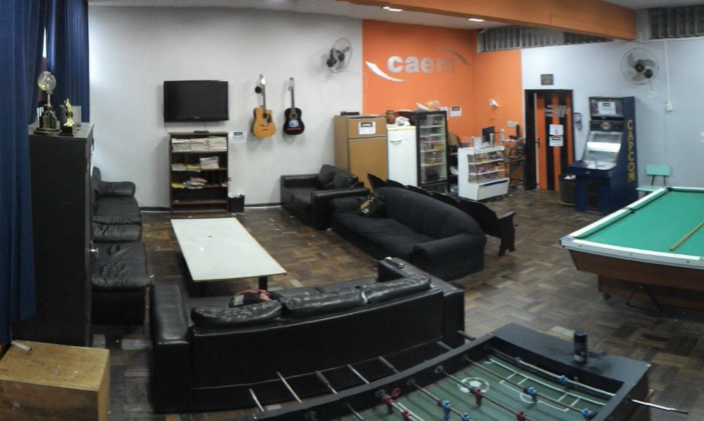 Espaço ocupado pelo Centro Acadêmico de Engenharia Mecânica (Foto: Reprodução)