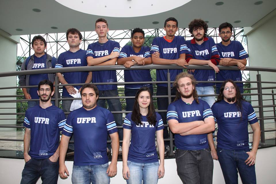 Time de xadrez da UFPR (Foto: Arquivo pessoal Camila)