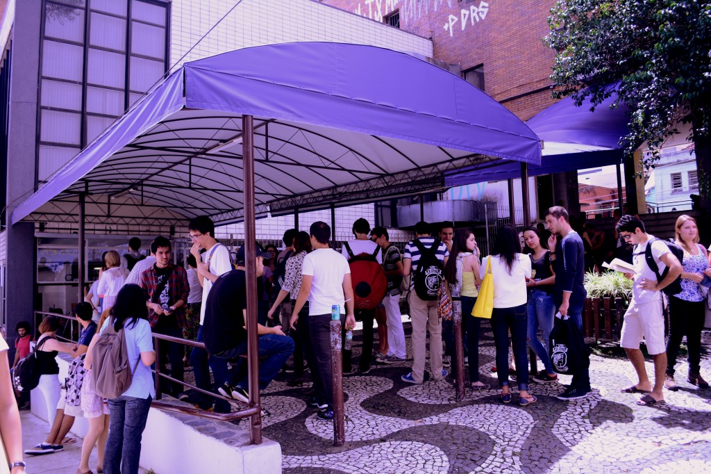 A troca de cardápios diária é uma das principais reclamações dos estudantes. (Foto: Valsui Júnior)