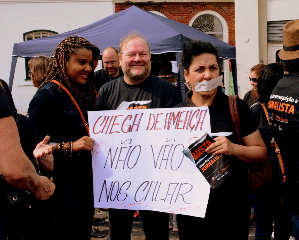 O Grupo de Atuação Especial de Combate ao Crime Organizado (Gaeco) continua investigando a emboscada feita ao jornalista James Alberti através da análise das câmeras do hotel onde estava hospedado em Londrina e redondezas (Foto: Valsui Júnior)