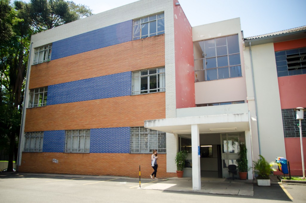 Atual sede do Departamento de Artes da universidade (Foto: Marcos Solivan).