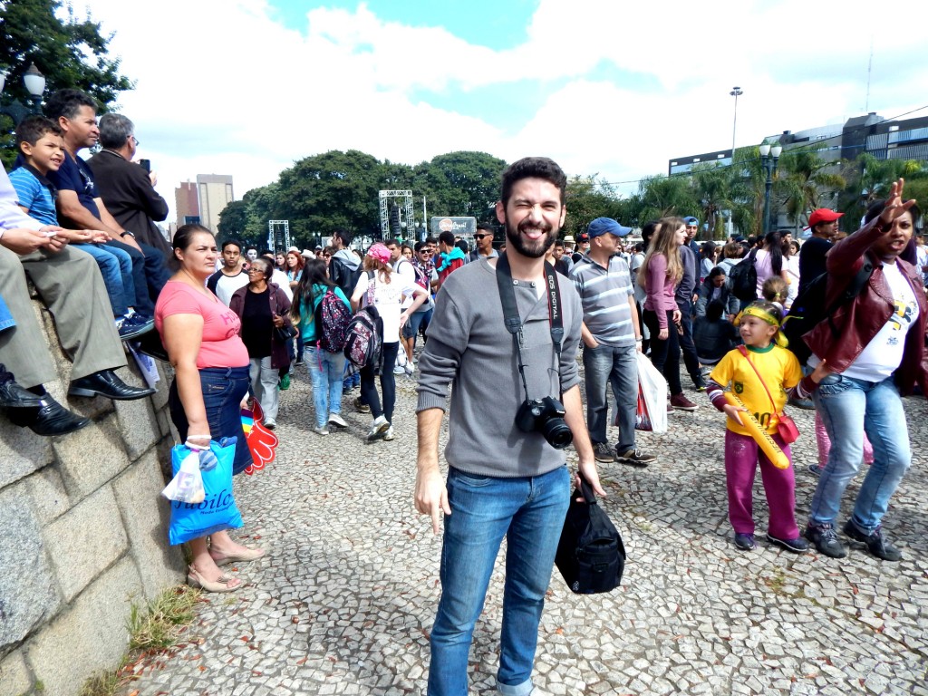 Evandro Augusto, 23 anos, foi curte e fotografa o evento (Foto: Helena Salvador)