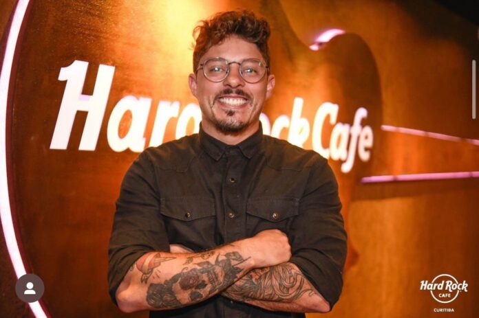 jornalcomunicacao.ufpr.br-stronggerente-de-marketing-do-hard-rock-cafe-discute-estrategias-de-gestao-de-imagemstrong-pepo-fernando